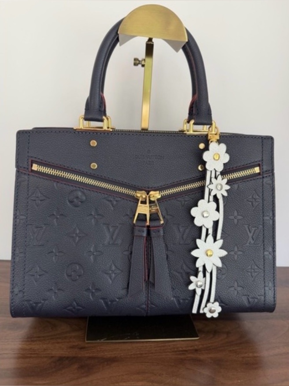 Floral Tassel Leather Bag Charm - Picture 4 of 15